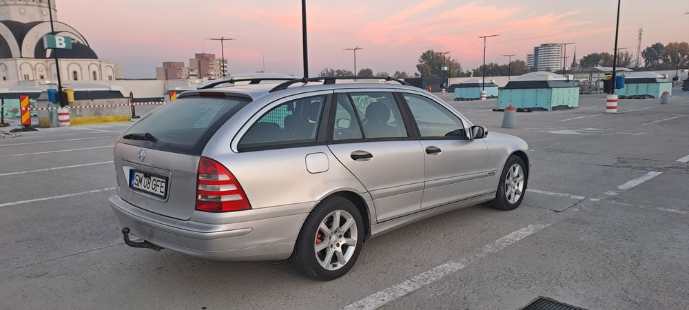 Mercedes C Class W203