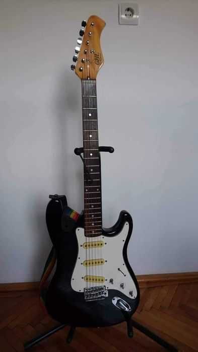 Electric guitar GHL originala (ofer si stativ de note)