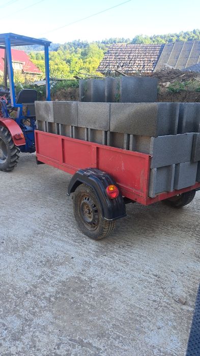 Tractoras 13 cp benzina 1 cilindru cu incarcator frontal