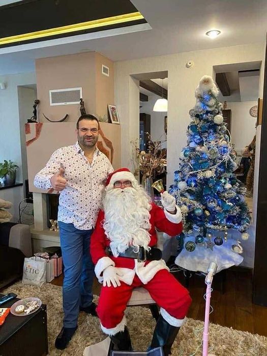 Mos Craciun de inchiriat