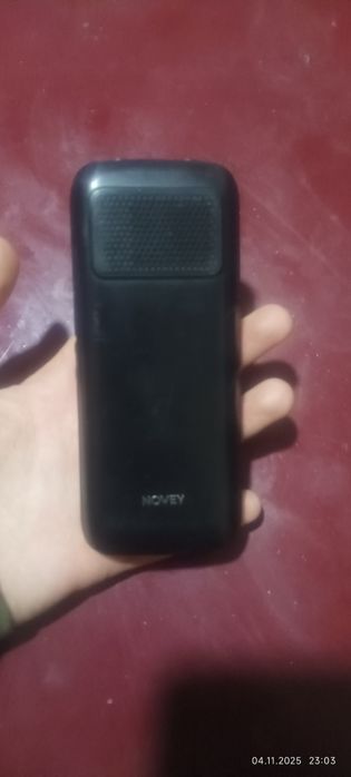 Продается телефон Novey