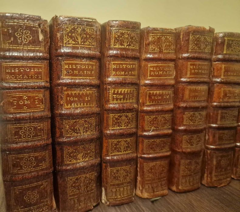 Histoire romaine / 16 volume / Anul 1738–1748