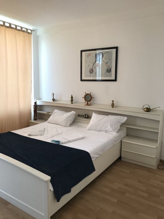 Vand apartament cu o camera de vacanta oin Costinesti