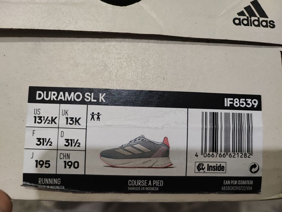 Vand adidasi marimea adidas marimea 31 1/2