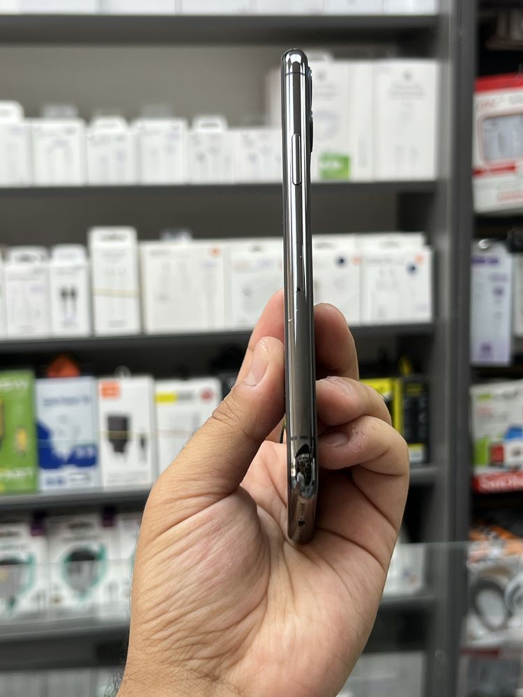 Iphone 11 pro 64 gb