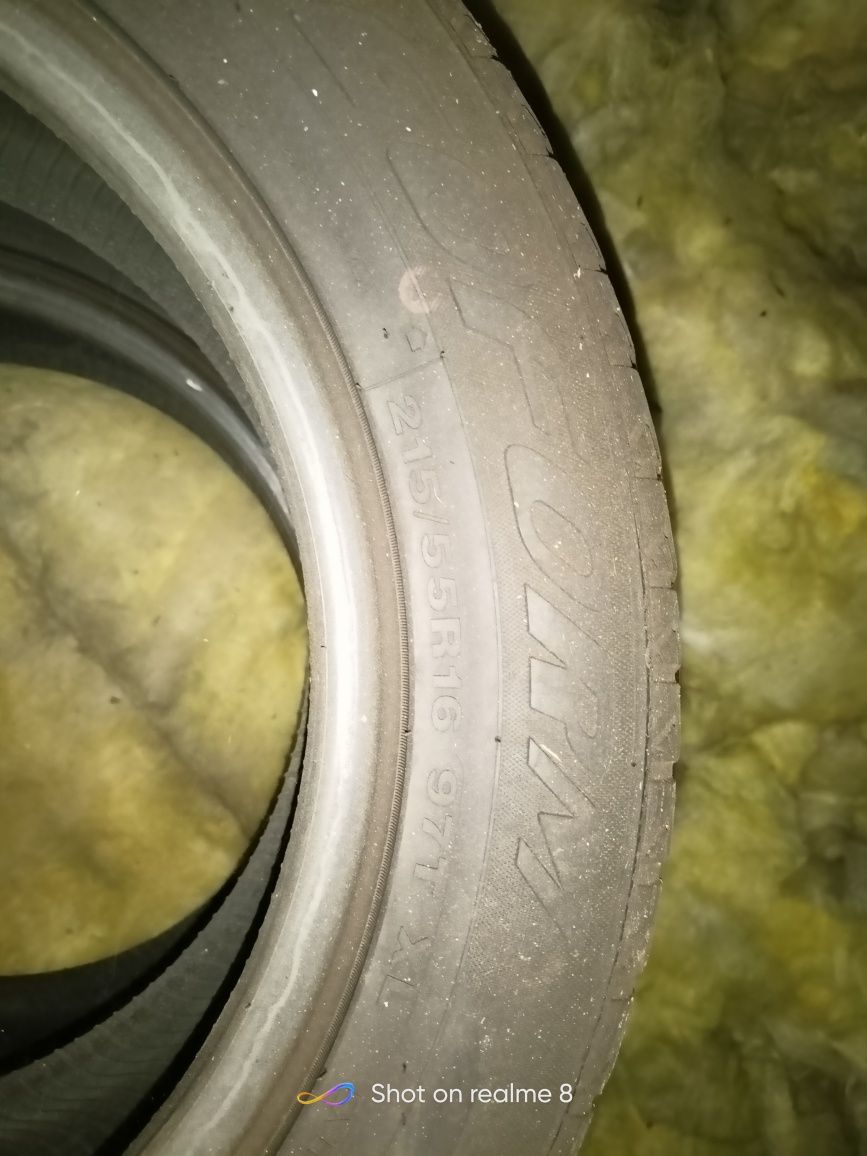 Резина шина в хорошем состоянии  Р16 215/55