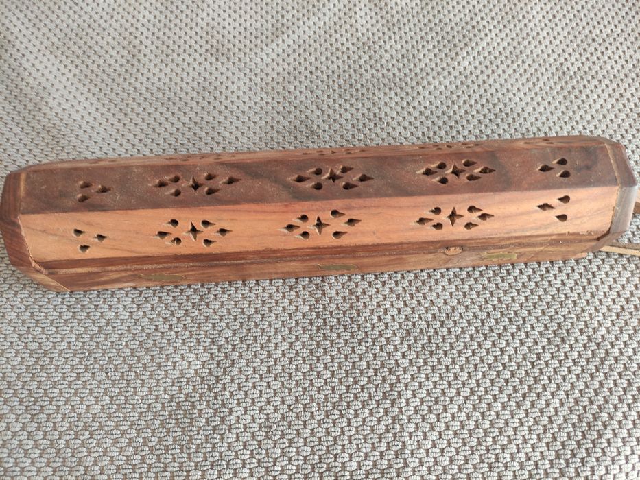 Подставка под ароматические свечи