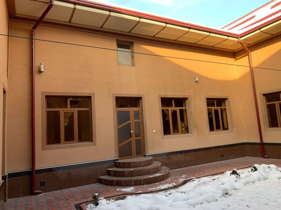 Продаю Участок Ташкент область город Ахангаран