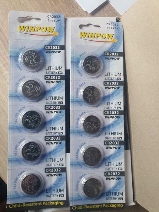 Lot 100 buc baterii CR2032