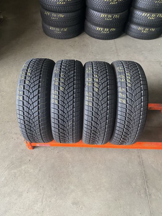 Anvelope iarna 215/60/17 Goodyear Ultra Grip Performance 215 60 17 R17