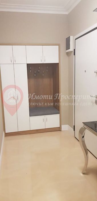 Дава се под наем Двустаен апартамент в София, Център - 80 кв.м за 1200 € - Снимка #9