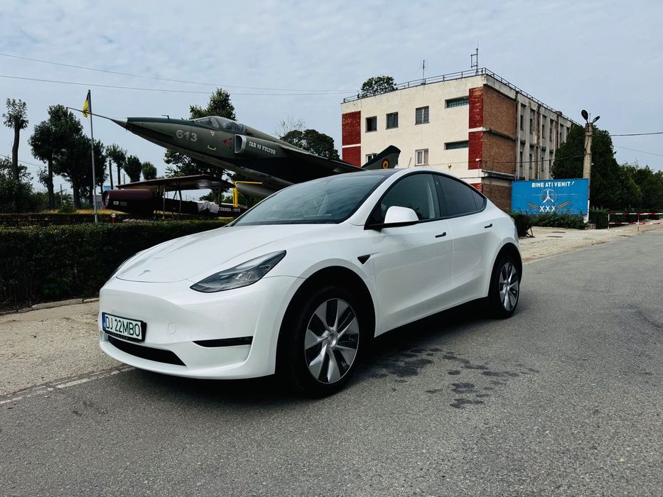 Tesla Model Y Tesla Y Long Range 4x4 - TVA deductibil - Garantie 2031
