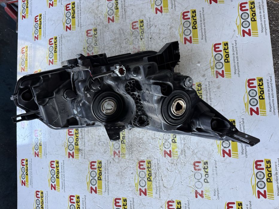 Far stanga halogen si LED Nissan Qashqai 2 facelift 2017-2020