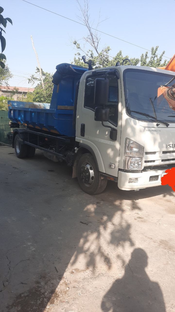 Isuzu samasval sotiladi