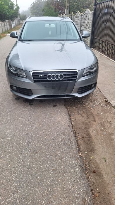 VÂND AUDI A4 B8 2010 motor 2.0