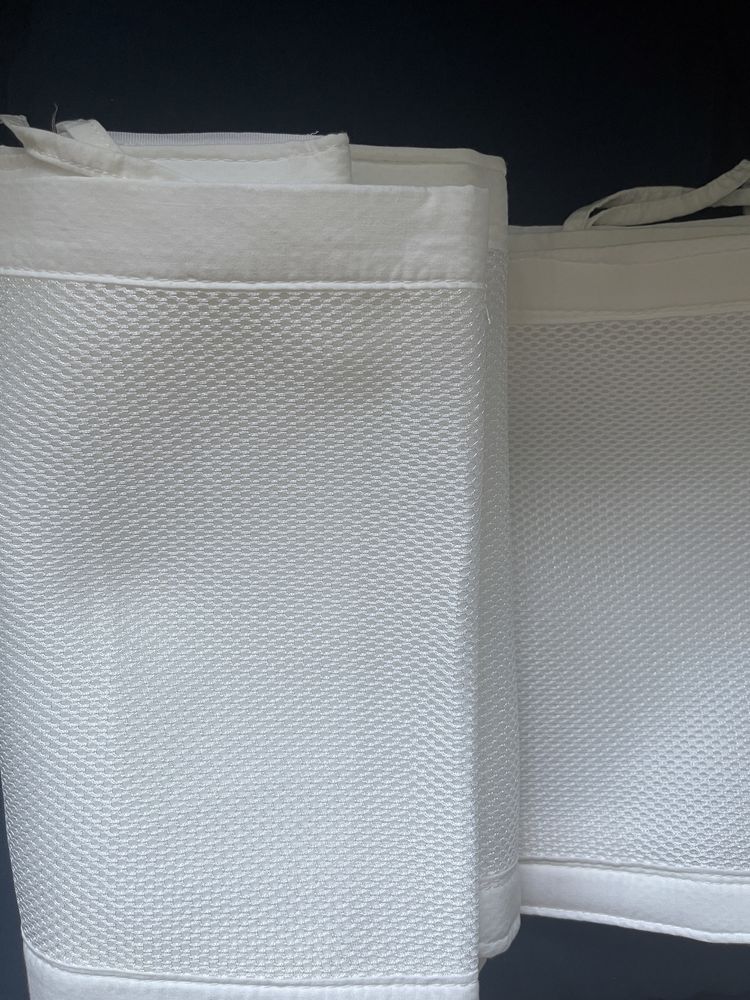 Protectie pentru patut bebe-captuseala din plasa respirabila