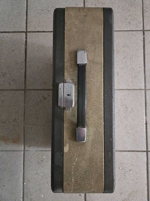 Olympia пишеща машина запазена