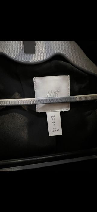 Черно палто H&M 36 размер