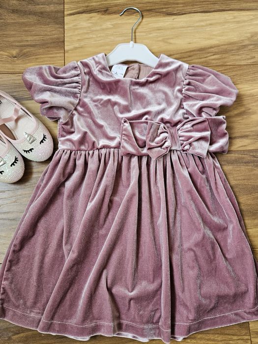 Рокля Zara размер 110 пантофи H&M 27