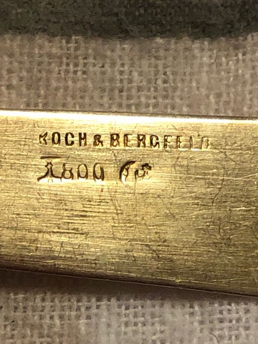 Малки сребърни ножове