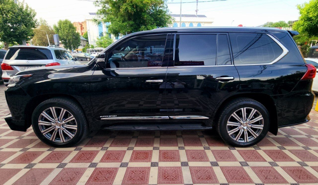 Lexus LX 570 в продаже