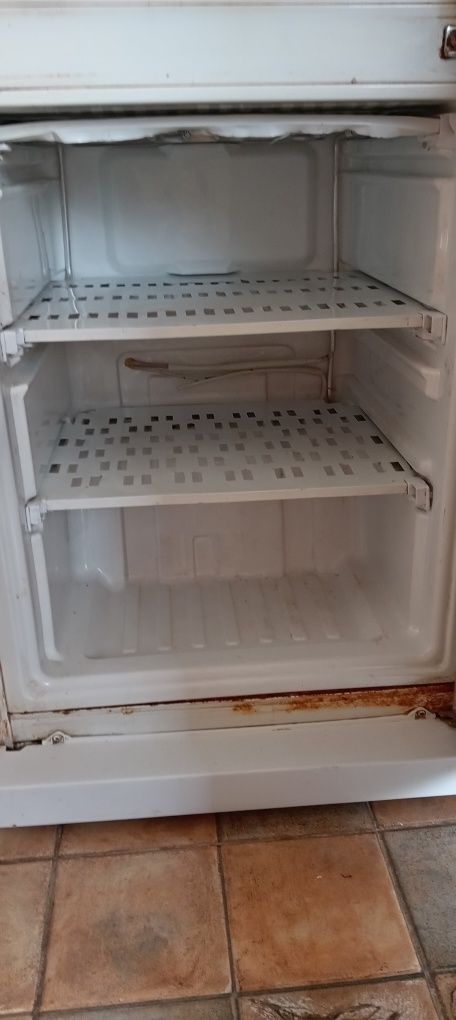 Холодильник ПРОДАМ