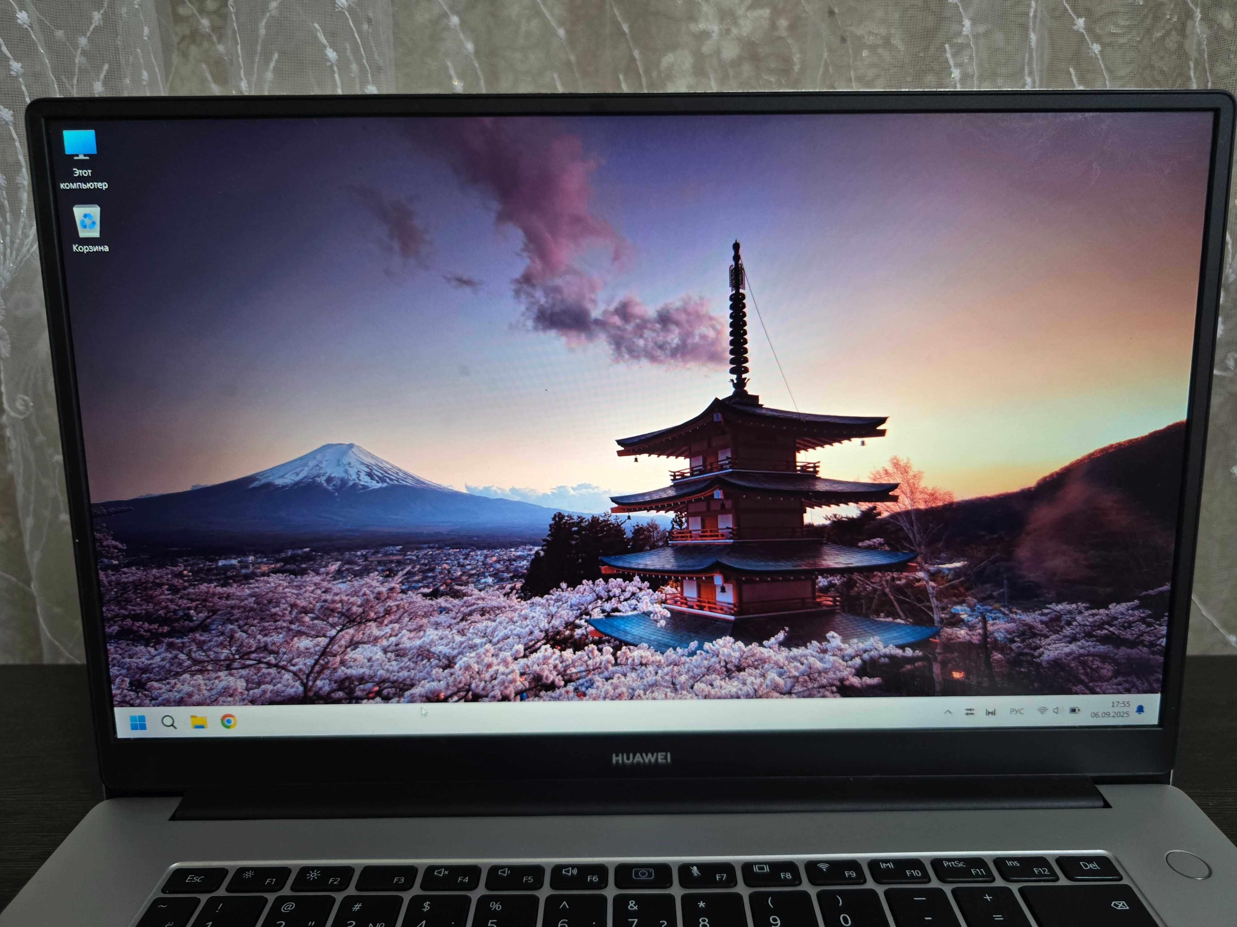 Huawei MateBook D15 (2022г) ноутбук в отличном состоянии i3-11 Gen