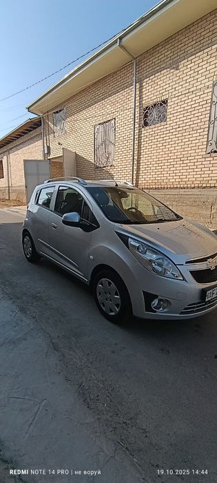 Продается автомобиль SPARK 2015года пробег 56000