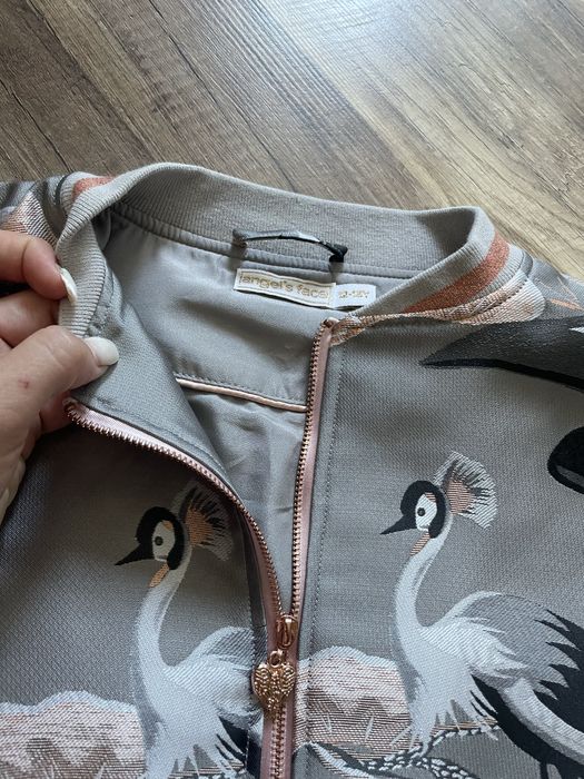 Горница розово злато