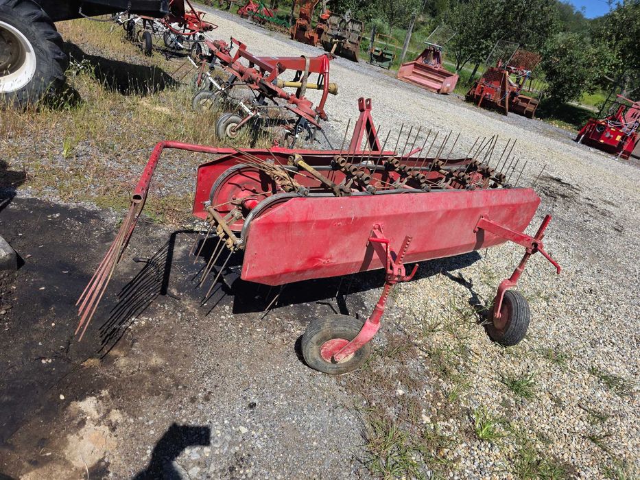 Grebla in tiranti dupa tractor model pe curele 2.2m cu cardan