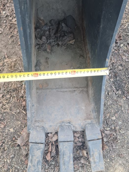 Cupe noi komatsu