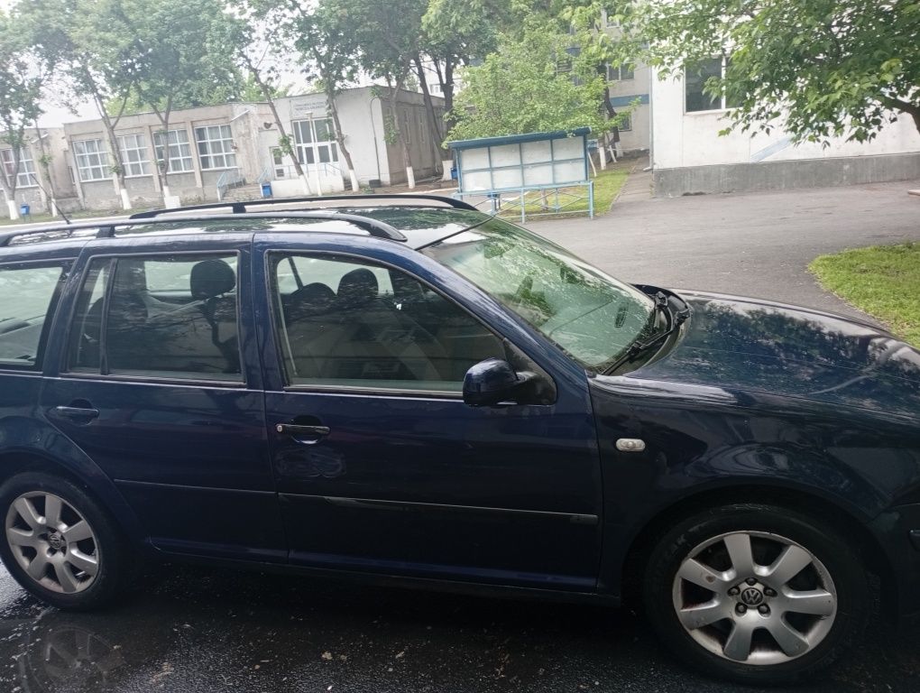 Golf 4 variant 131 cp
