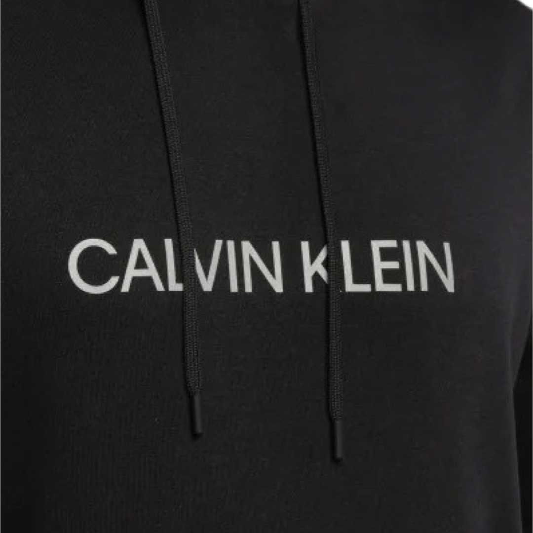 Оригинален мъжки суитчър Calvin Klein Performance 00GMF1W304 !