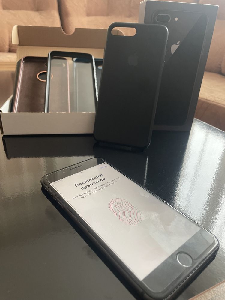 iPhone 8 Plus КАТО НОВ