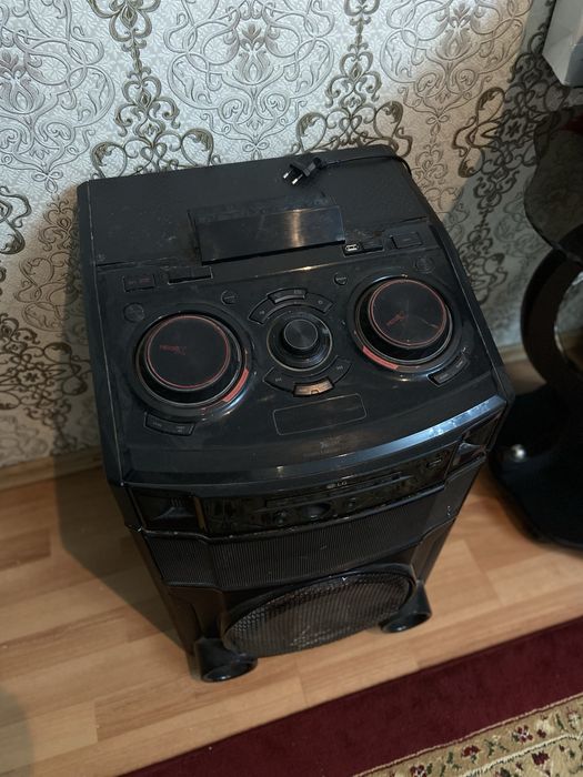 Колонка. Продаётся.