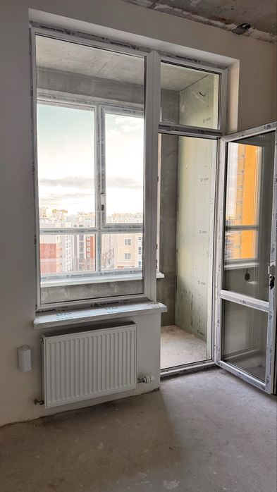 Пластиковое окно и дваерь