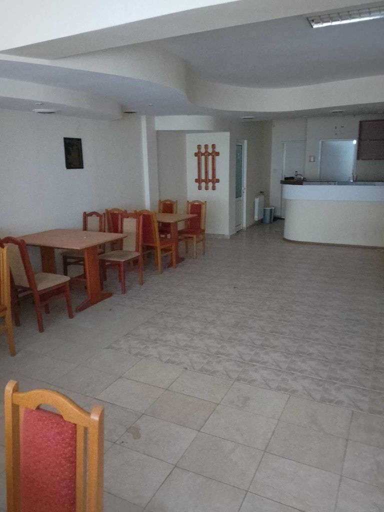 Продава се Къща в Разград, Орел - 684 кв.м за 622 €/кв.м - Снимка #20