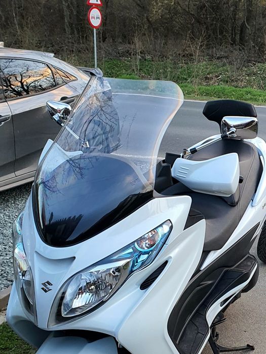 Parbiz Suzuki Burgman 400 (2016)