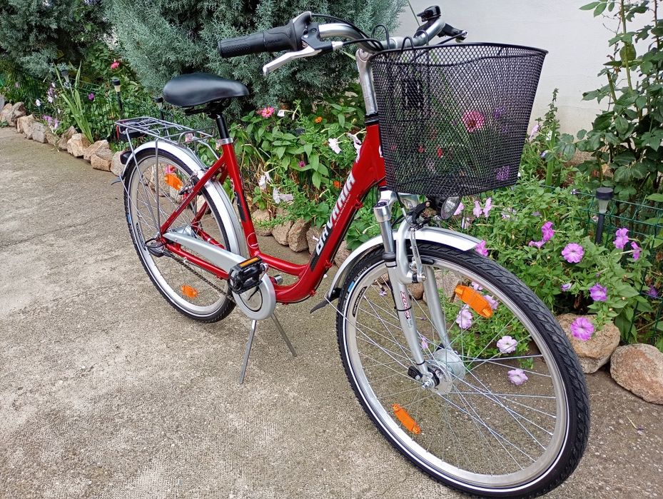 Bicicletă damă Bavaria,pe 26,cu 7 vit butuc,frână picior !