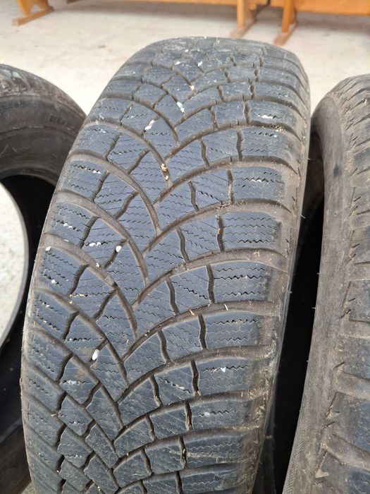 Зимни гуми Bridgestone