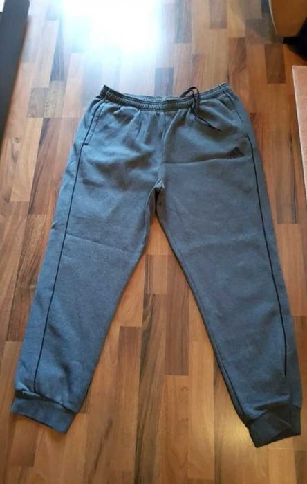 Оригинално долнище Adidas