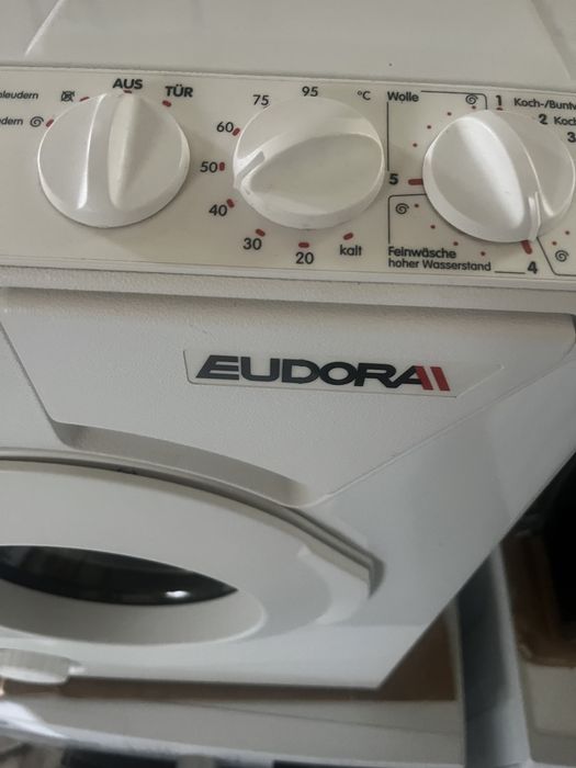 Мини пералня EUDORA