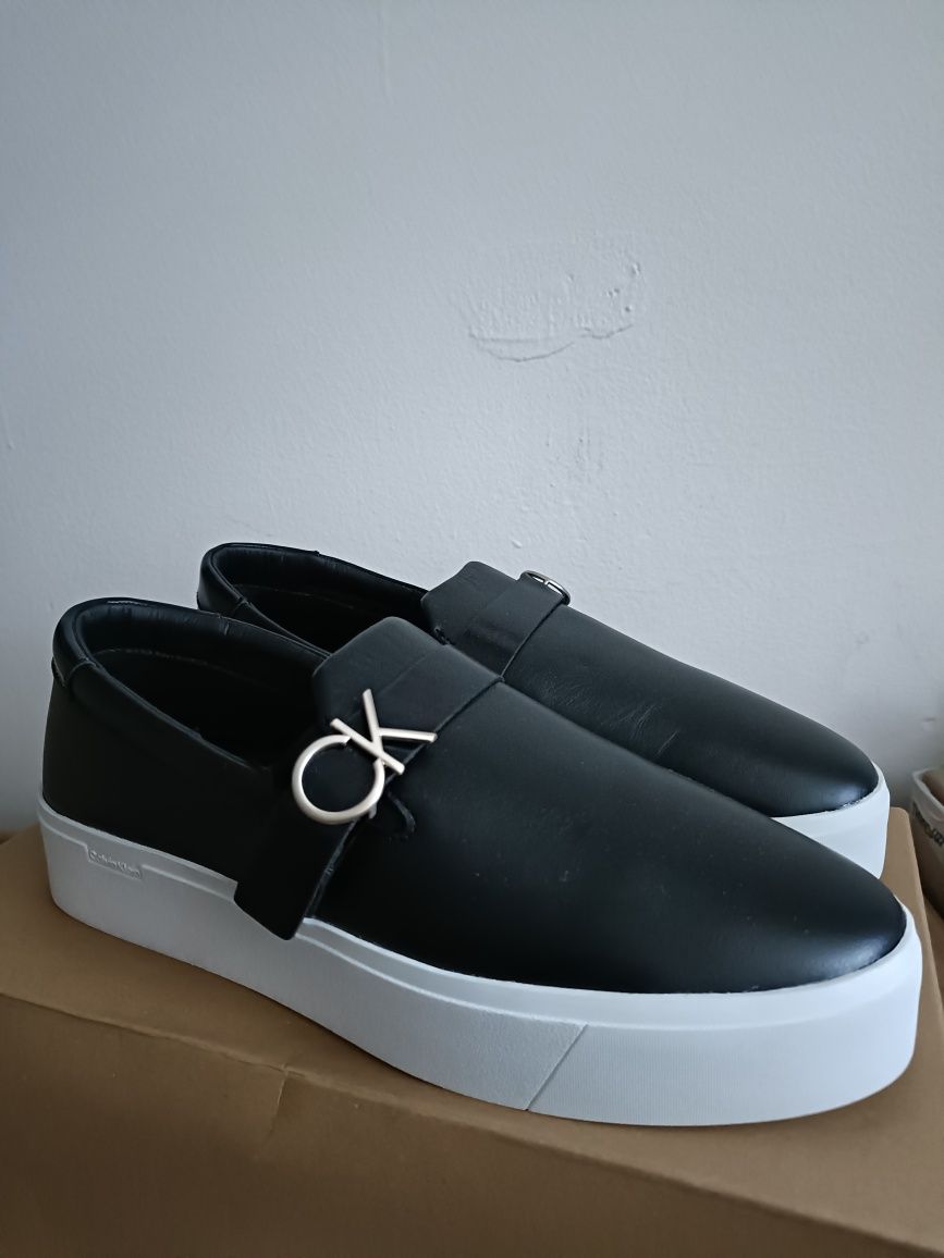 Сникърси Calvin Klein номер 40 код 20A