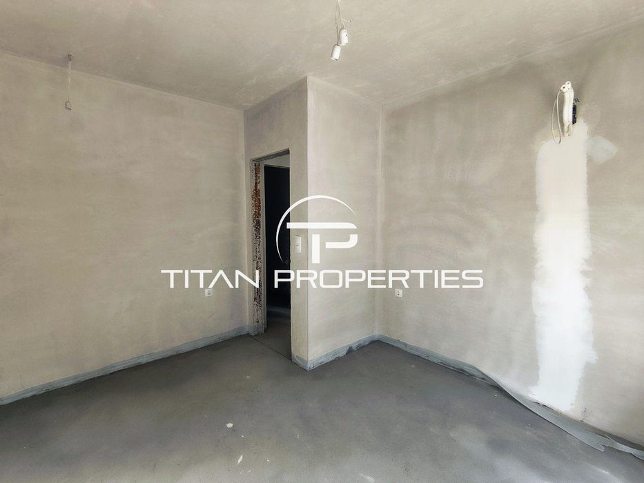 Продава се Двустаен апартамент в Пловдив, Тракия - 60 кв.м за 1750 €/кв.м - Снимка #5