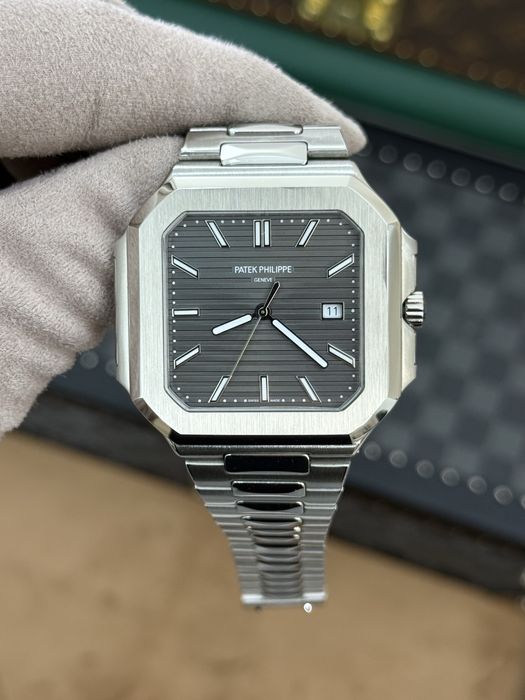 Patek Philippe Cubitus Rhodium Dial