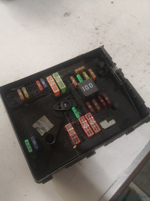 Panou sigurante SKODA SUPERB (3T4) [ 2008 - 2015 ] OEM 8k061211