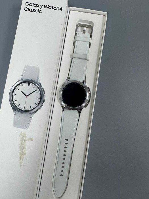Samsung Galaxy Watch 4 Classic 42mm;(Усть-Каменогорск 04) лот 677003