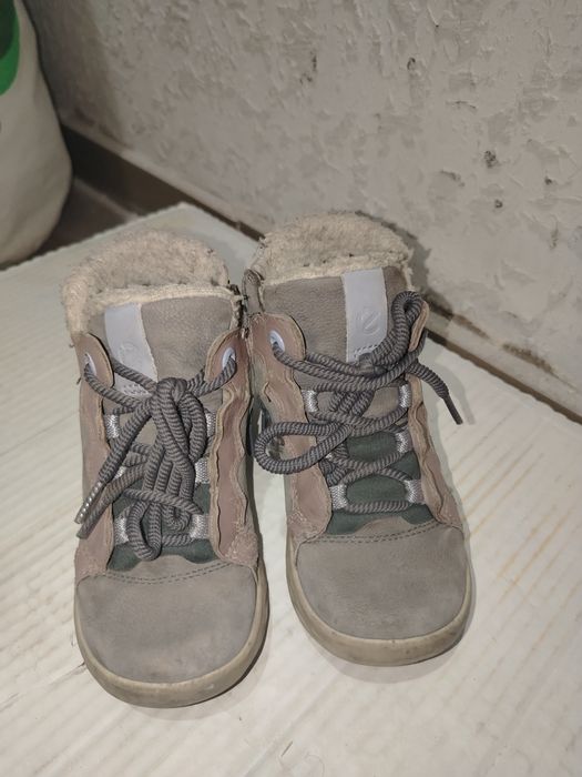 Отдам за шоколадку