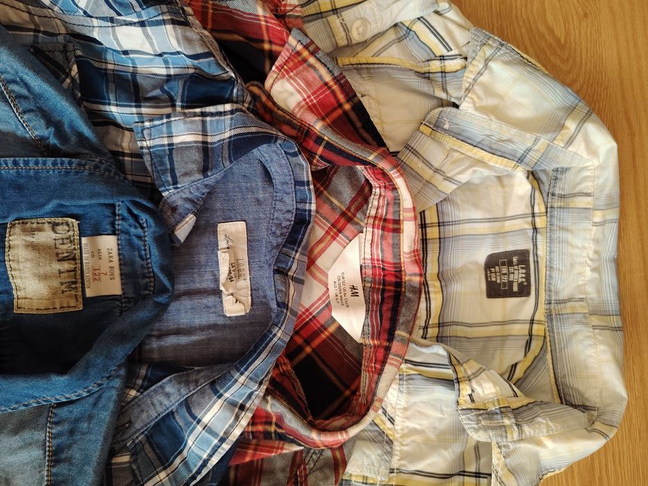 Cămăși 122  30 lei cămașa sau toate 100 lei