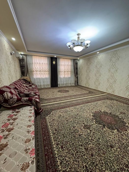 5-mikda 4 xonalik uy sotiladi